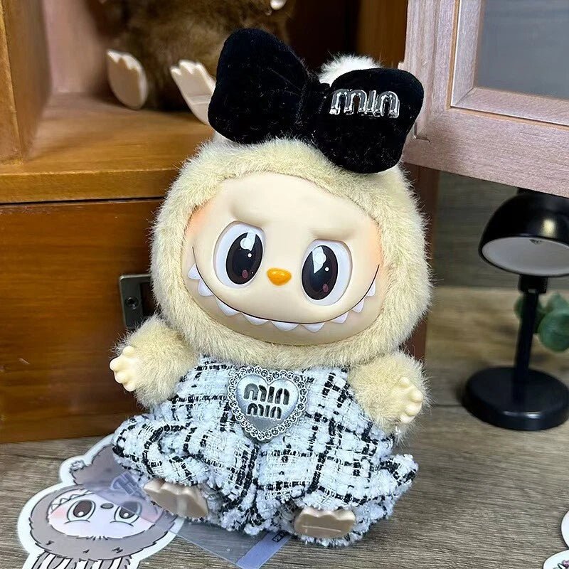 Labubu cocacolaplush themonsters labubu popmartuk plushkeychain kawaiiplush uktoycollector cocacolamerch coke designertoys plushiesofinstagram ukgiftideas